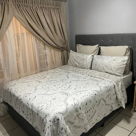 When In The Middle Self Catering Guest House Durban Exterior photo